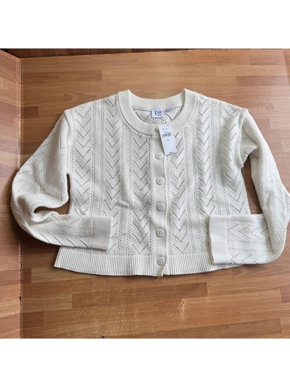 Gap cotton cardigan sweater, size 10, NWT. Offwhite